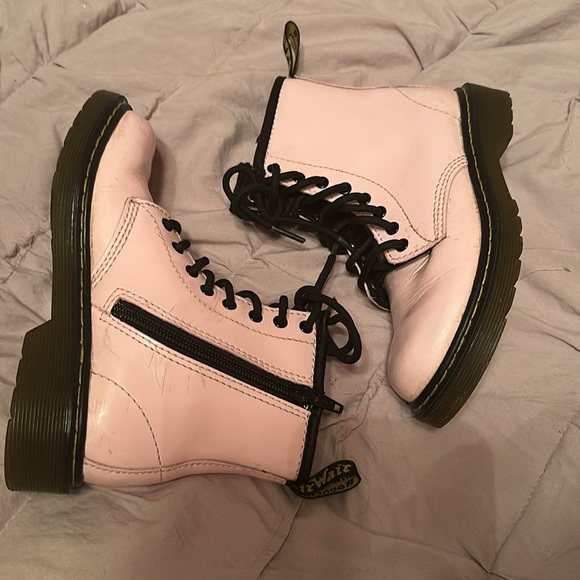 Dr. Martens Junior 1460 Patent Leather Lace-Up Boot - kids’ - Picture 5 of 6